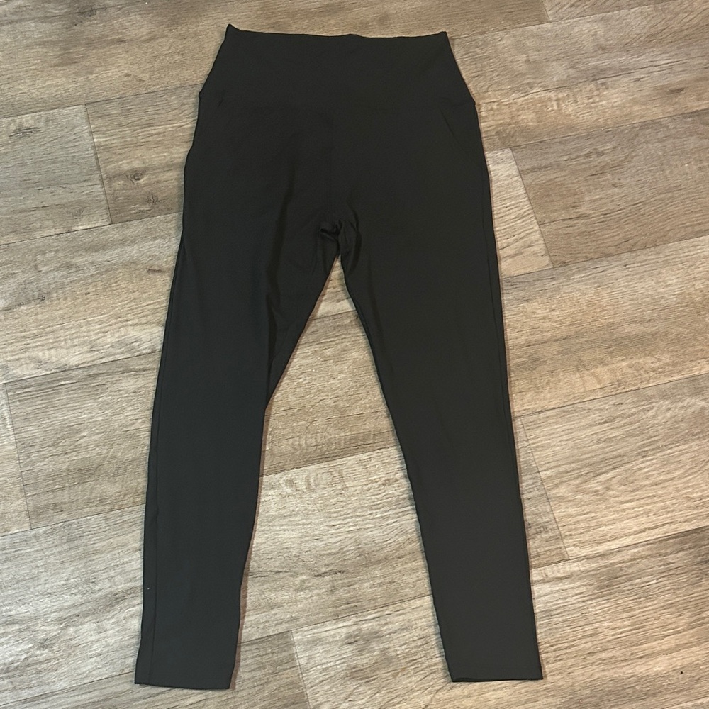 Black High-Waisted Leggings